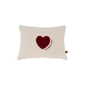 Zusss Zusss kussen hartje 35x25cm off white/rood
