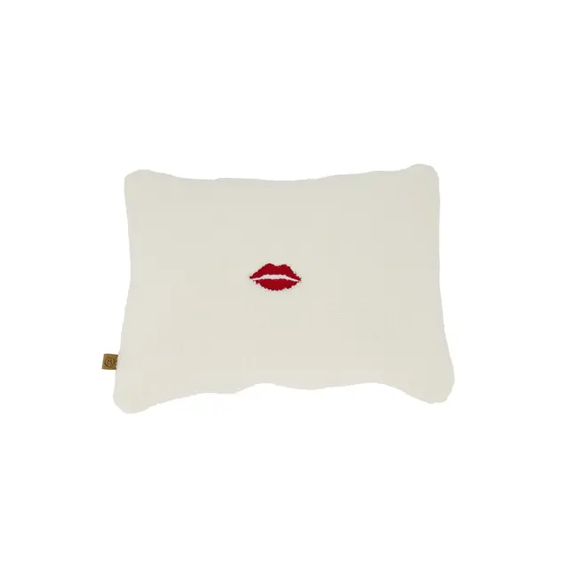 Zusss Zusss kussen teddy mon cheri 35x25cm wit/rood