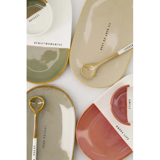 Zusss Zusss Serveerschaal happy life wit/burgundy