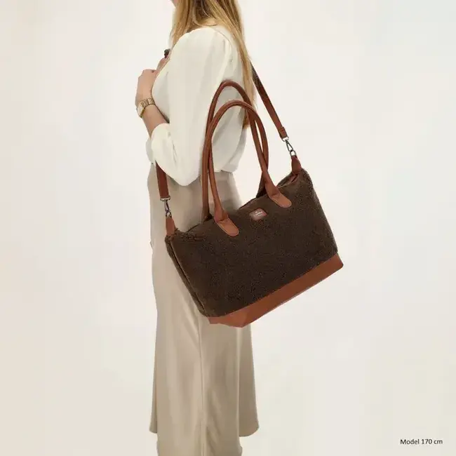 Charm CHARM LONDON - BUCKINGHAM TEDDY SCHOUDERTAS - DONKERBRUIN