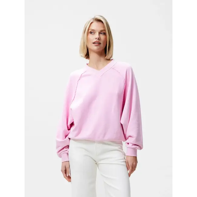 Catwalk Junkie CATWALK JUNKIE - SWEATER WITH V-NECK - FAIRY TALE