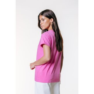 Colourful Rebel COLOURFUL REBEL - UNI LOGO BOXY TEE - DARK FUCHSIA