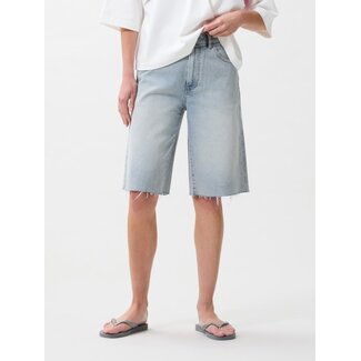 Catwalk Junkie CATWALK JUNKIE - LOOSE FIT JORTS - BLUE
