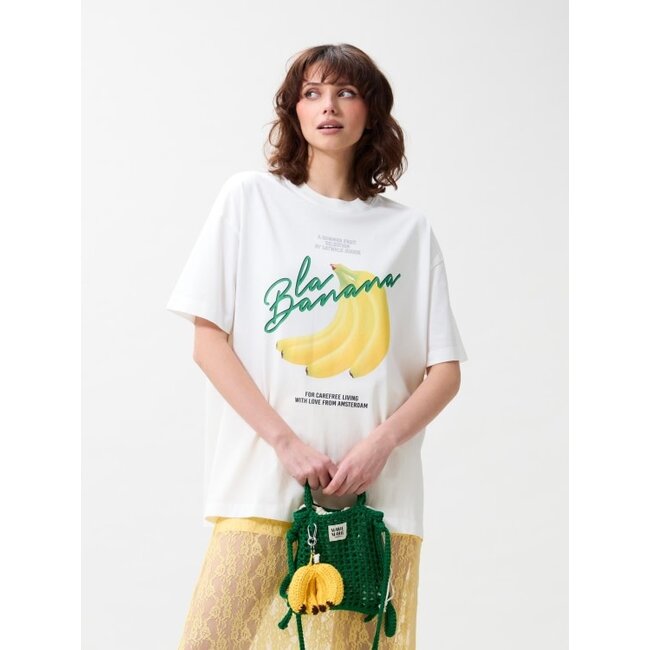 Catwalk Junkie CATWALK JUNKIE - OVERSIZED GRAPHIC TSHIRT - OFF WHITE
