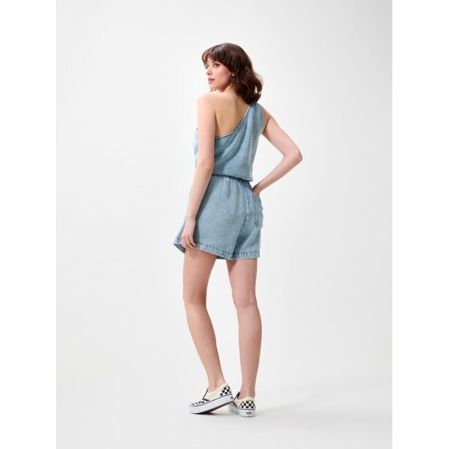 Catwalk Junkie CATWALK JUNKIE - PULL ON DENIM SHORTS - LIGHT BLUE