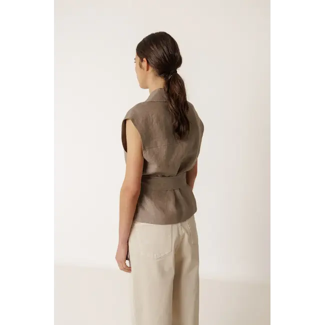 Indi&Cold INDI & COLD - GILET CHALECO - TABACO