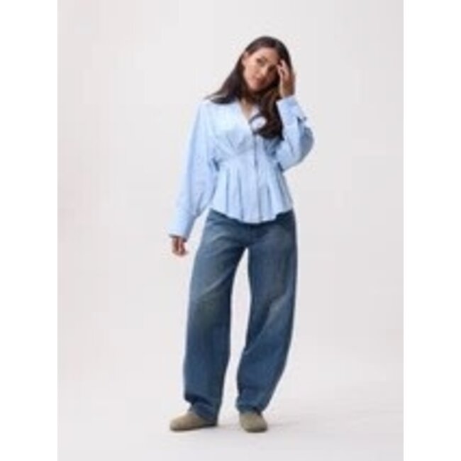 Catwalk Junkie CATWALK JUNKIE - BLOUSE WITH WAIST PLEATS - AIR