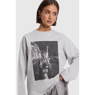 Alix The Label ALIX THE LABEL - PHOTO LONGSLEEVE T-SHIRT - SOFT GREY MELANGE