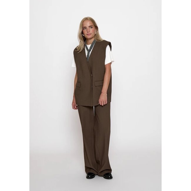 Minus MINUS - MSWELMA VEST - TIRAMISU