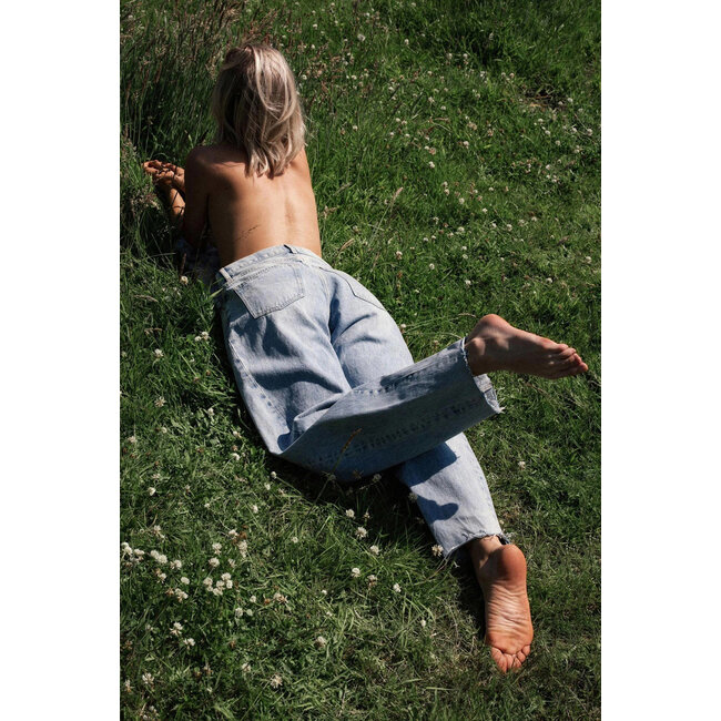 Catwalk Junkie CATWALK JUNKIE - SUPER BARREL FIT JEANS - BLUE