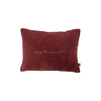 Zusss ZUSSS - KUSSEN ENJOY THE MOMENT - 35 X 25 - DONKERROOD