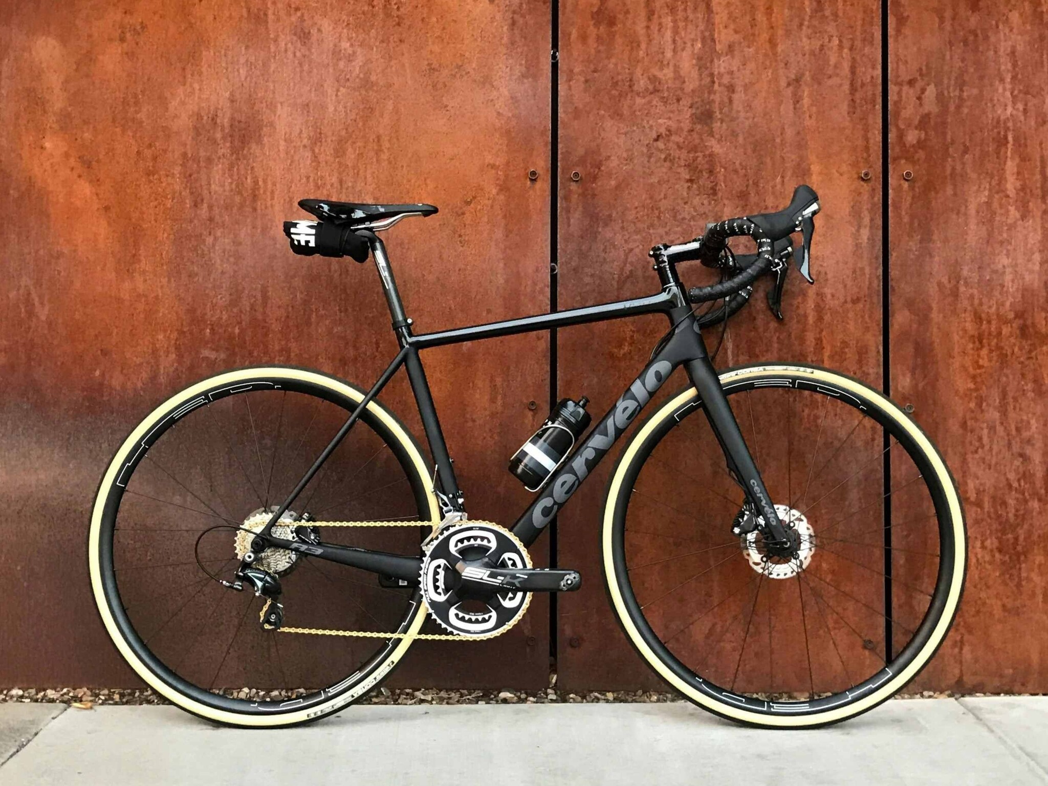 Road bike