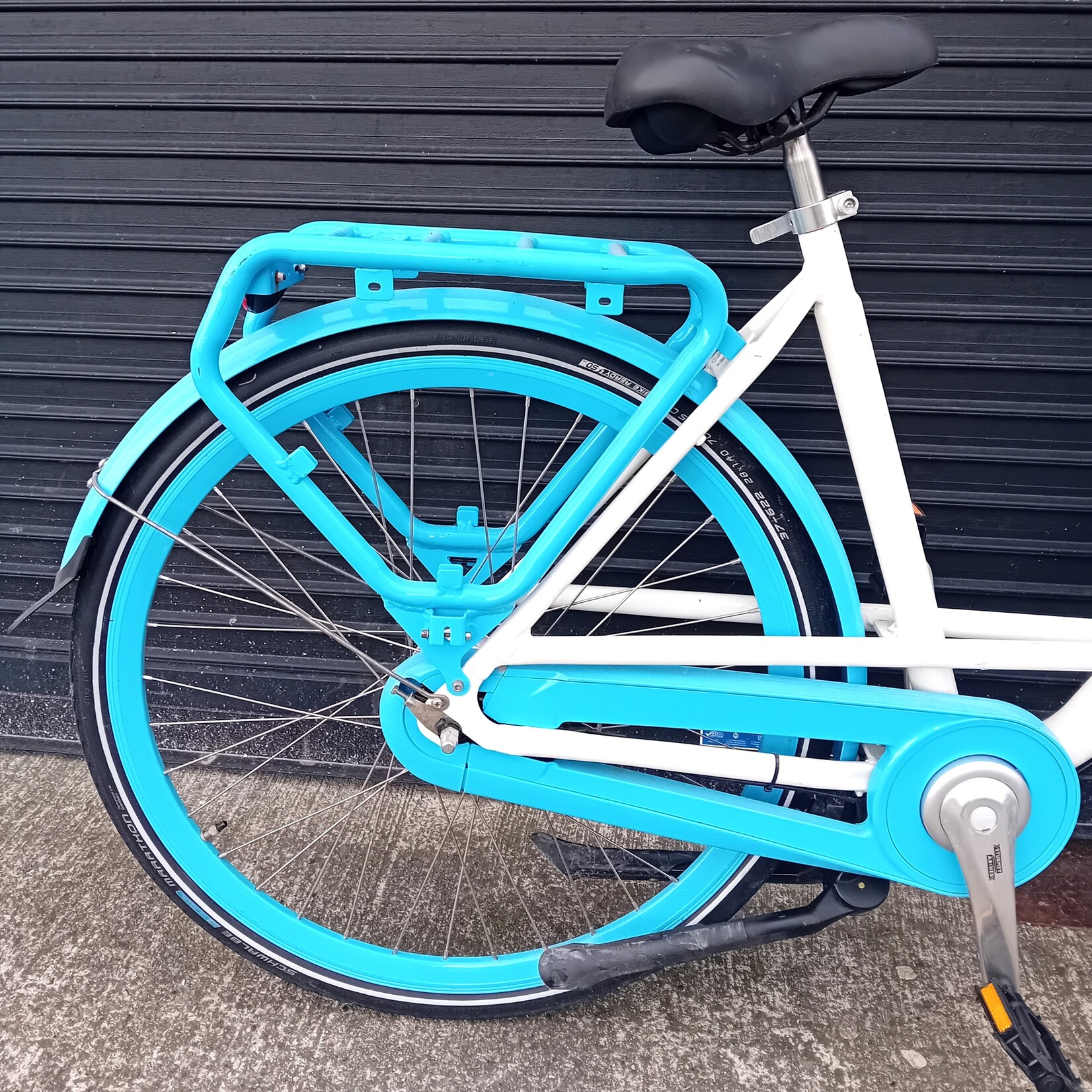 Dutch Style Dutch Style Bike - turquoise and white