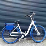 Dutch Style Dutch Style Bike - blue and white