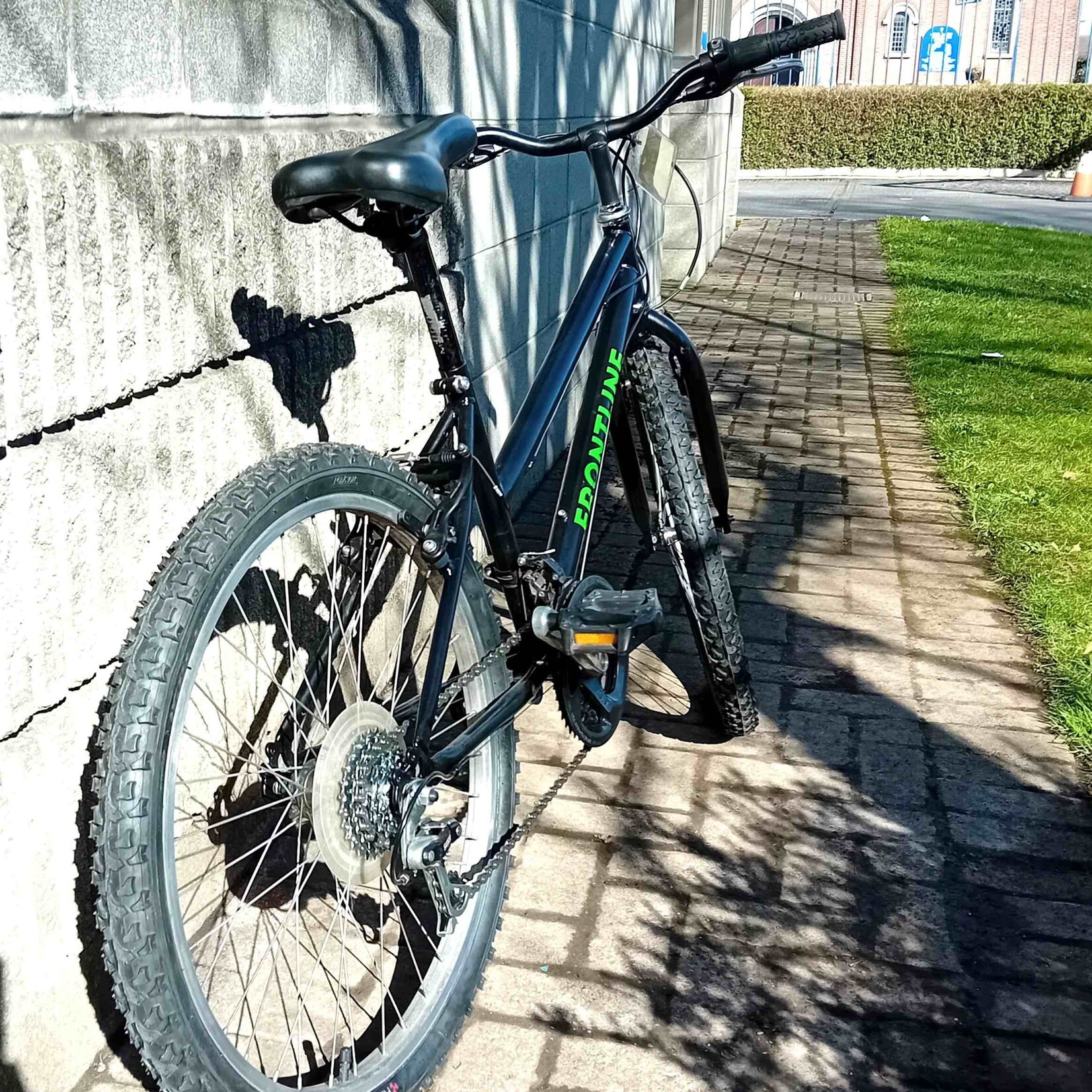 Frontline Frontline Upcycled Mountain Bike