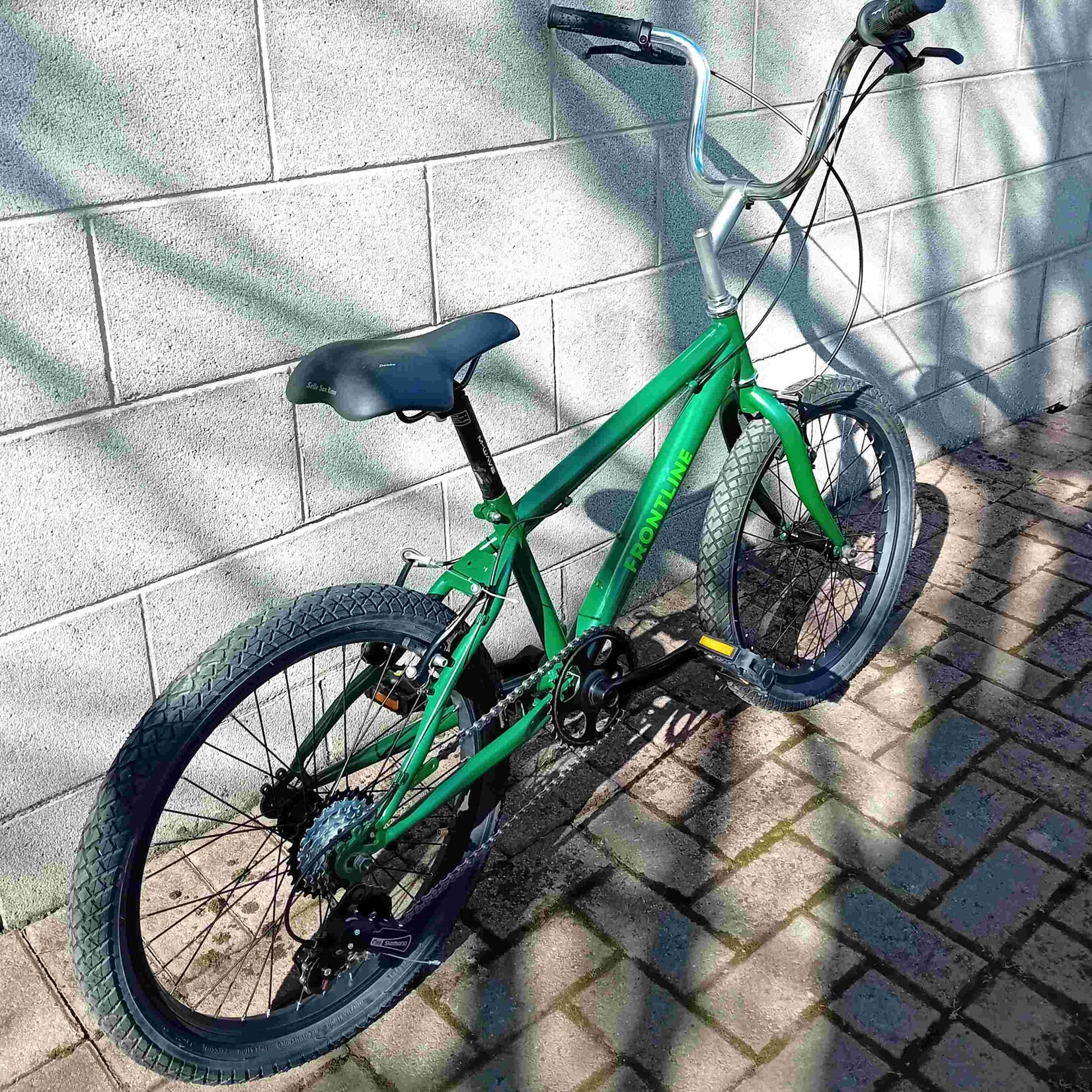 Frontline Frontline Premium Upcycled BMX Style Bike