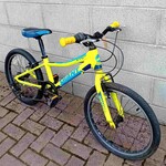 Giant Giant XTC JR kids mountain bike