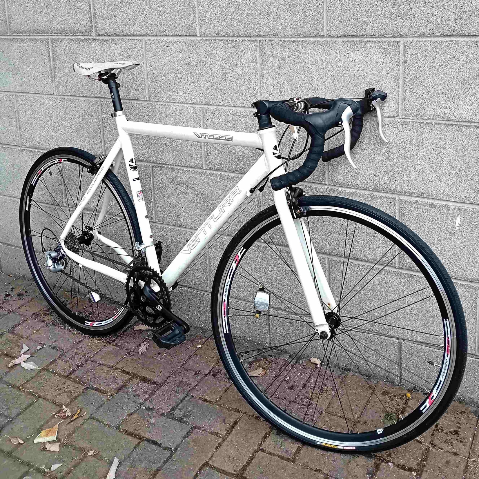 Vitesse Ventura Vitesse Road Bike