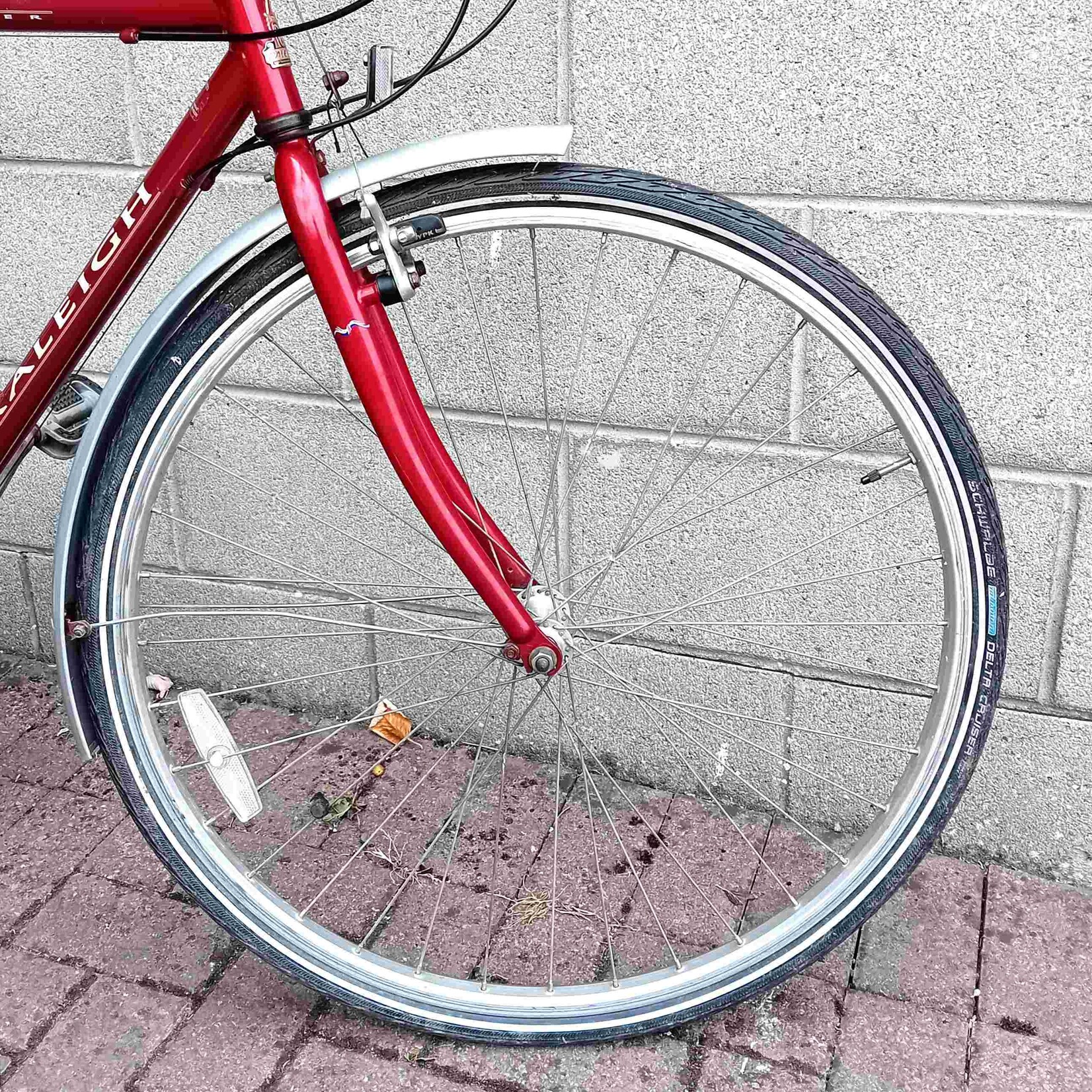 Raleigh Raleigh Pioneer Men's Hybrid Bike