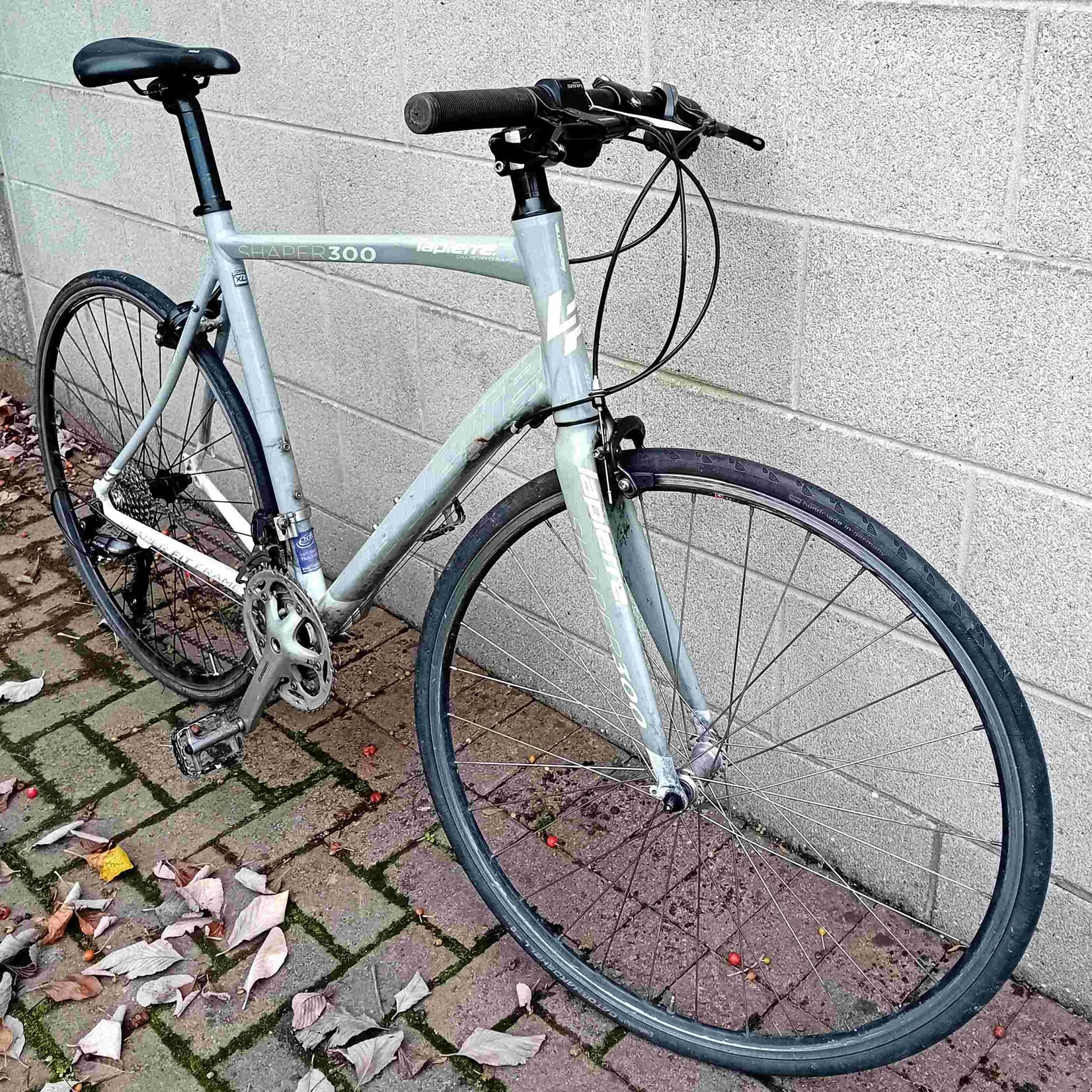 Lapierre Lapierre Shaper 300 Men's Hybrid Bike
