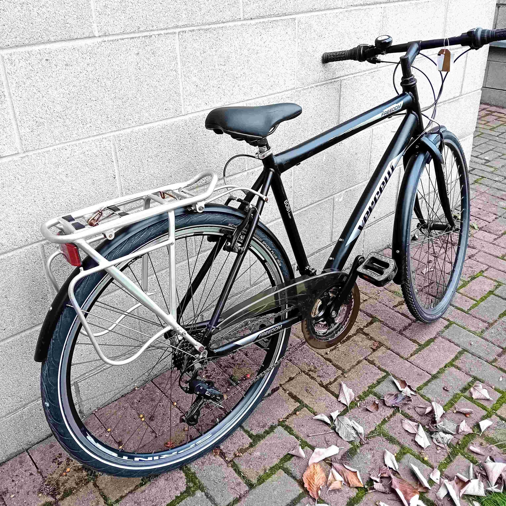 Vercelli Vercelli Freedom Men's Hybrid Bike