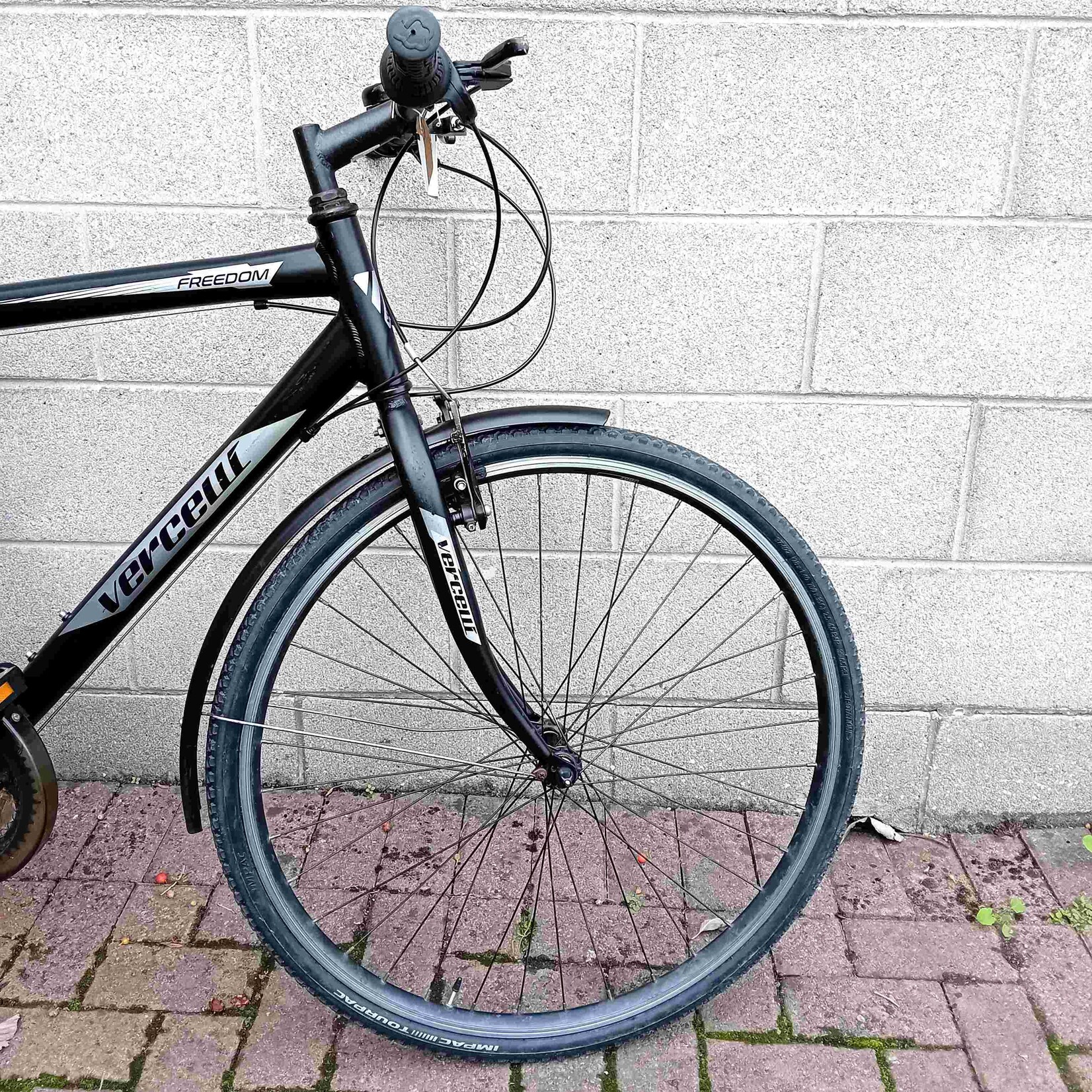 Vercelli Vercelli Freedom Men's Hybrid Bike