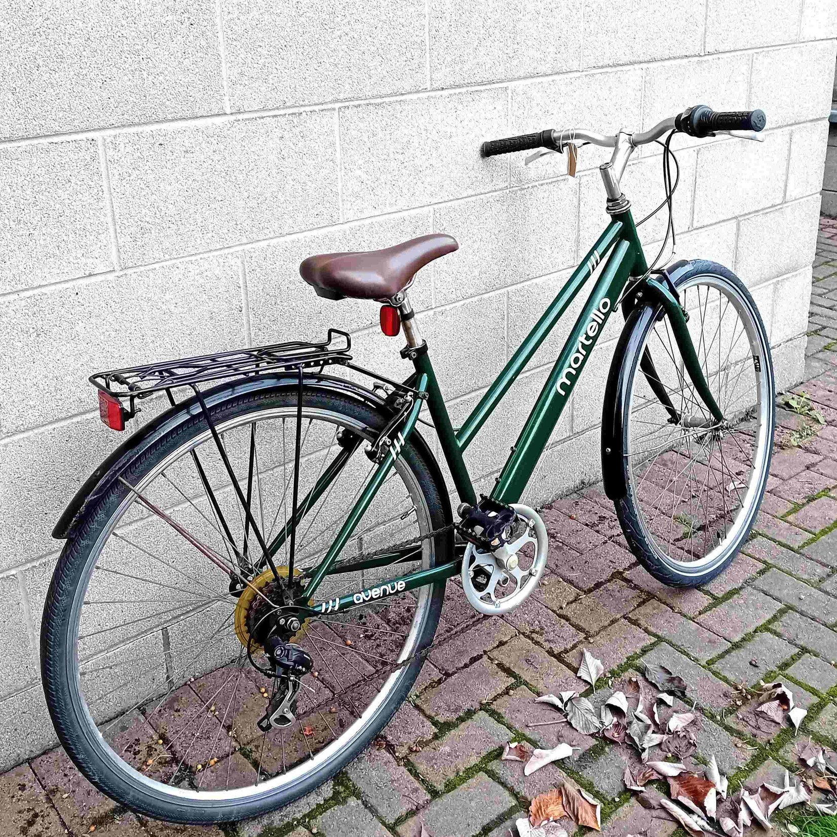 Martello Martello Avenue Women's Hybrid bike