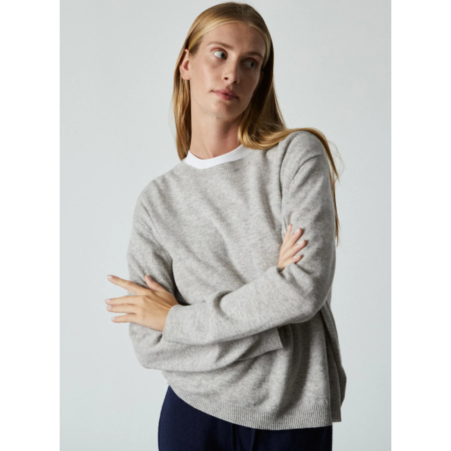 PEOPLE'S REPUBLIC OF CASHMERE BOXY O-NECK ASH GREY