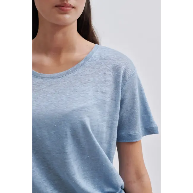 Second Female PEONY O-NECK TEE ASHLEY BLUE