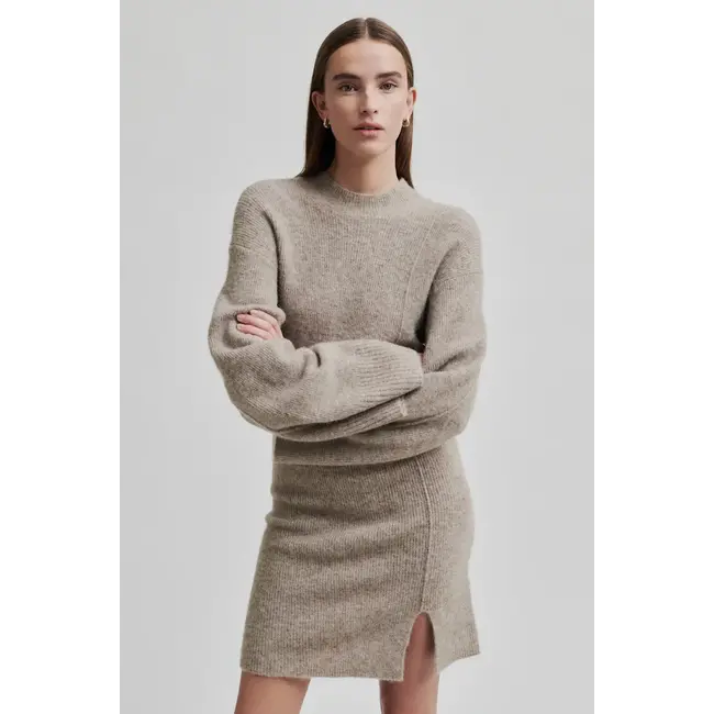 Second Female EYA ROASTED CASHEW