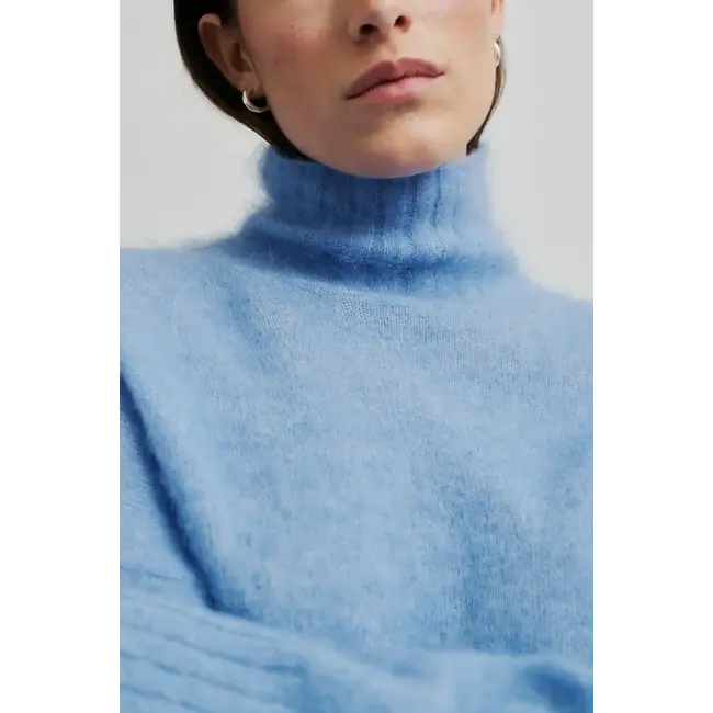 Second Female INA KNIT T-NECK VISTA BLUE