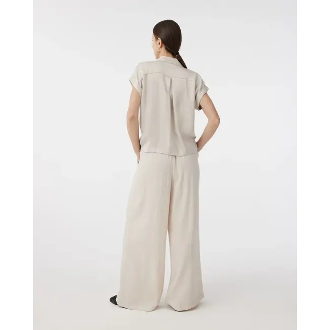 KNIT-TED VALENTINA BLOUSE SAND