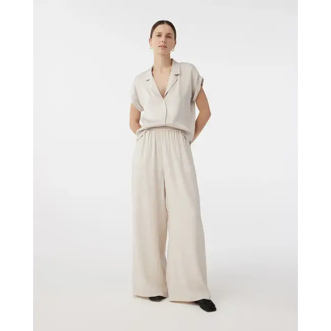 KNIT-TED VALENTINA BLOUSE SAND