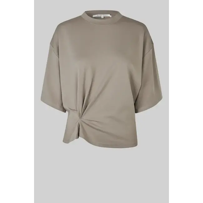 Second Female MISSOURI TEE ELEPHANT SKIN