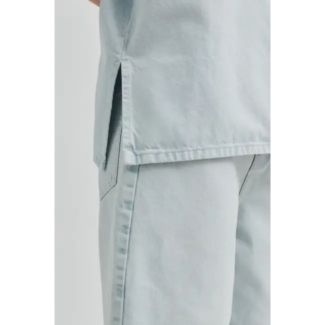 Second Female FIRA BERMUDA SHORTS LIGHT DENIM BLUE