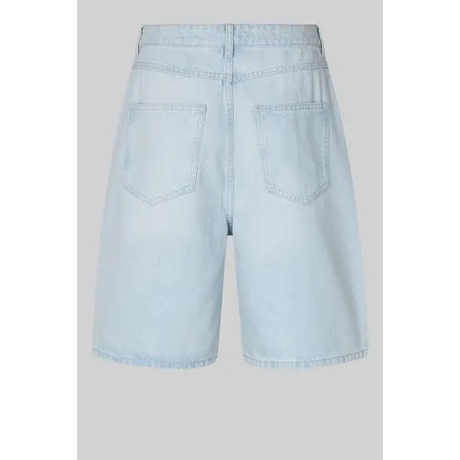 Second Female FIRA BERMUDA SHORTS LIGHT DENIM BLUE