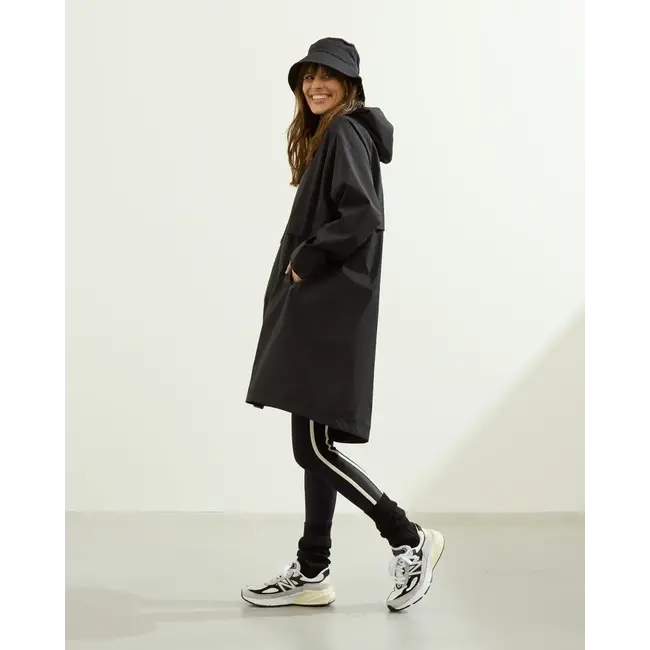 Deblon Sports ROMY RAINCOAT BLACK