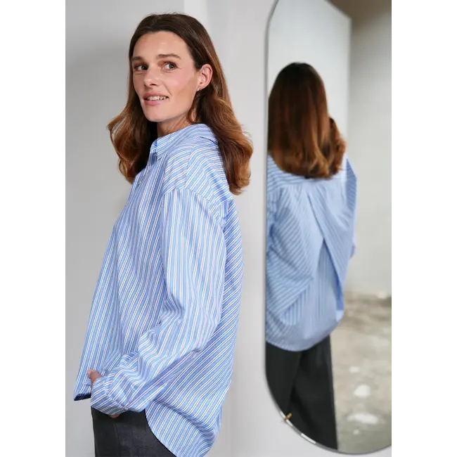 SIMPLE THE BRAND BELLA BLOUSE SKY BLUE STRIPE