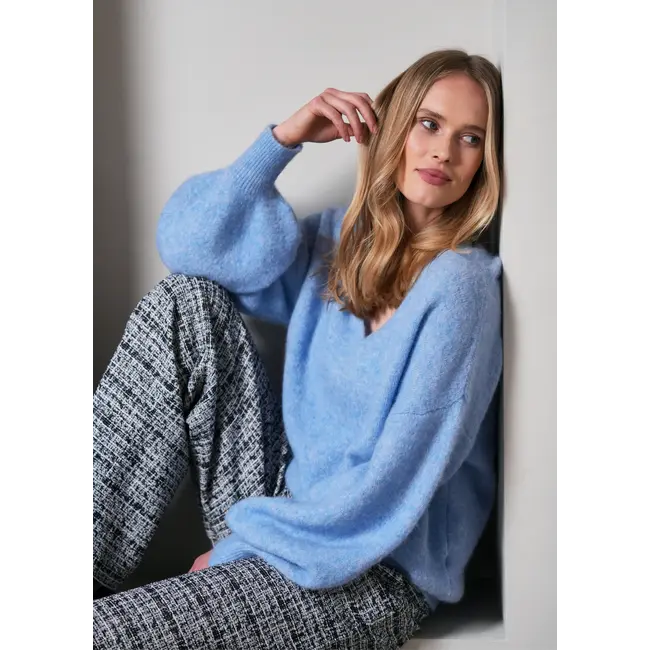 SIMPLE THE BRAND DEUX KNIT-PULL SKY BLUE MEL