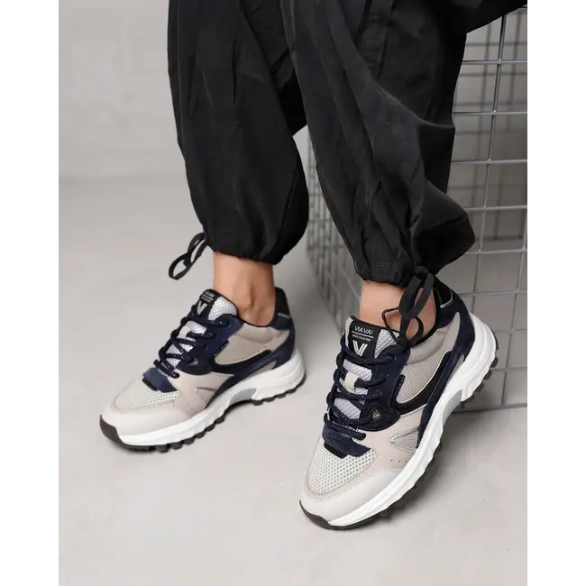 Via Vai USHER RIGGS SIERRA ROCCIA