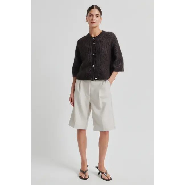 Second Female MAXIMUS CLASSIC SHORTS SUMMER SAND