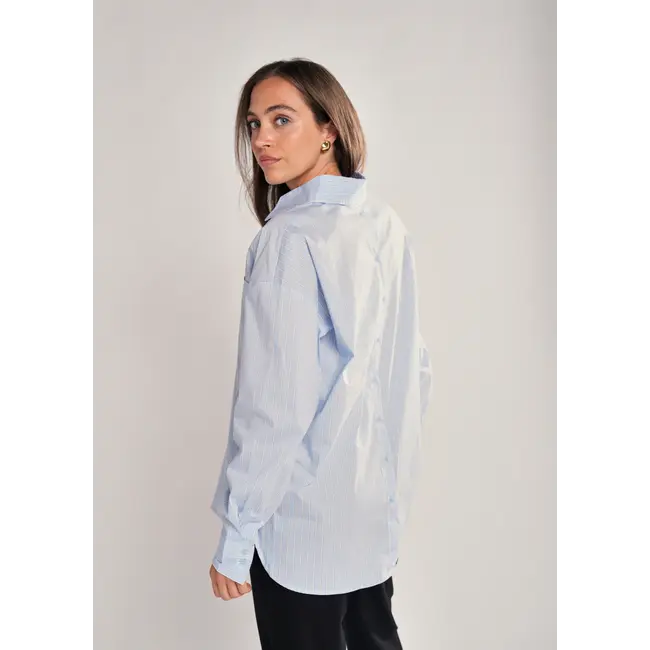 SIMPLE THE BRAND LILLY BLOUSE ICE BLUE STRIPE