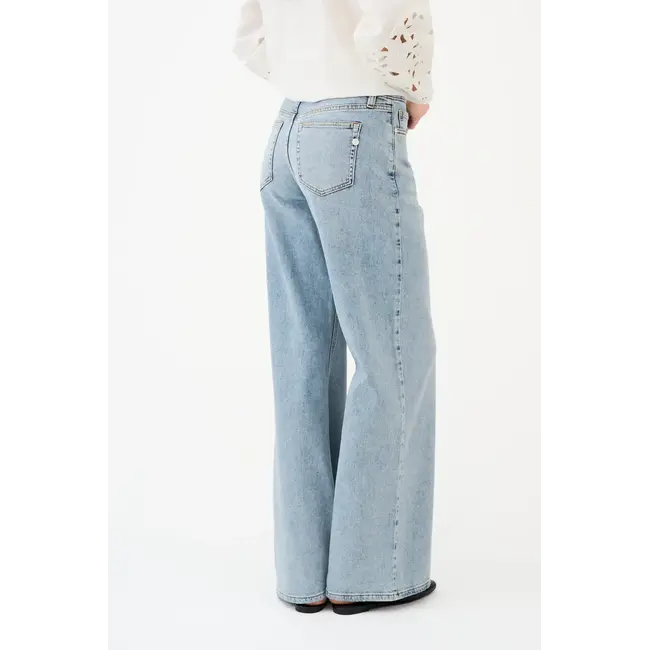 Pieszak PD-GILLY JEANS VENOSA