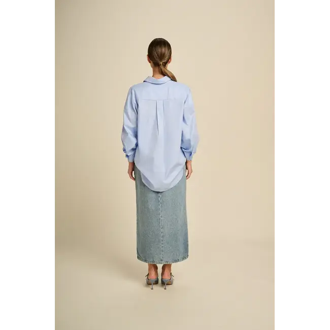 MARCH 23 AURA BLOUSE POPLIN SKY BLUE