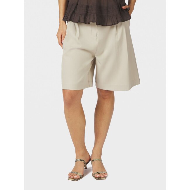 Neo Noir NIKA STRUCTURE SHORTS CREME