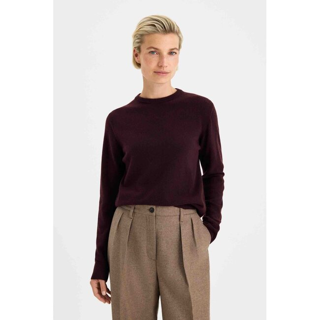 FILIPPA K SOFT WOOL CREWNECK SWEATER DARK BURG.