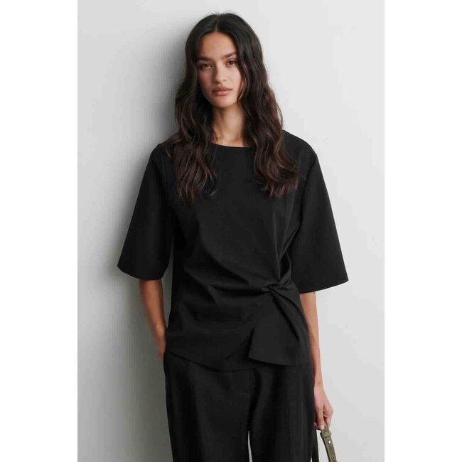 Second Female ARKAI DRAPE TEE BLACK