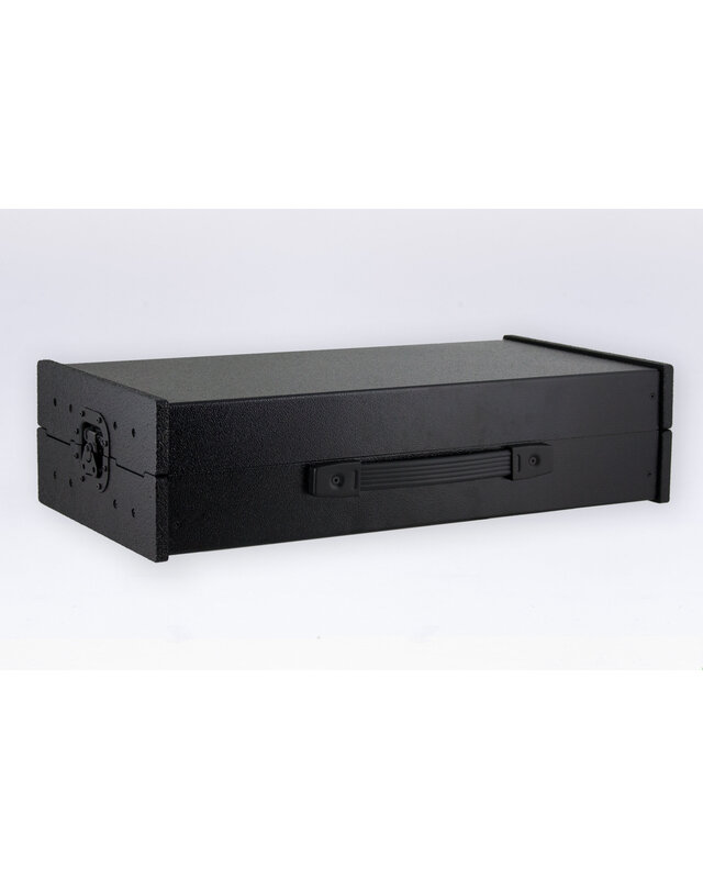 Erica Synths 2 x 104HP Aluminium travel case with integrated PSU (EU plug)