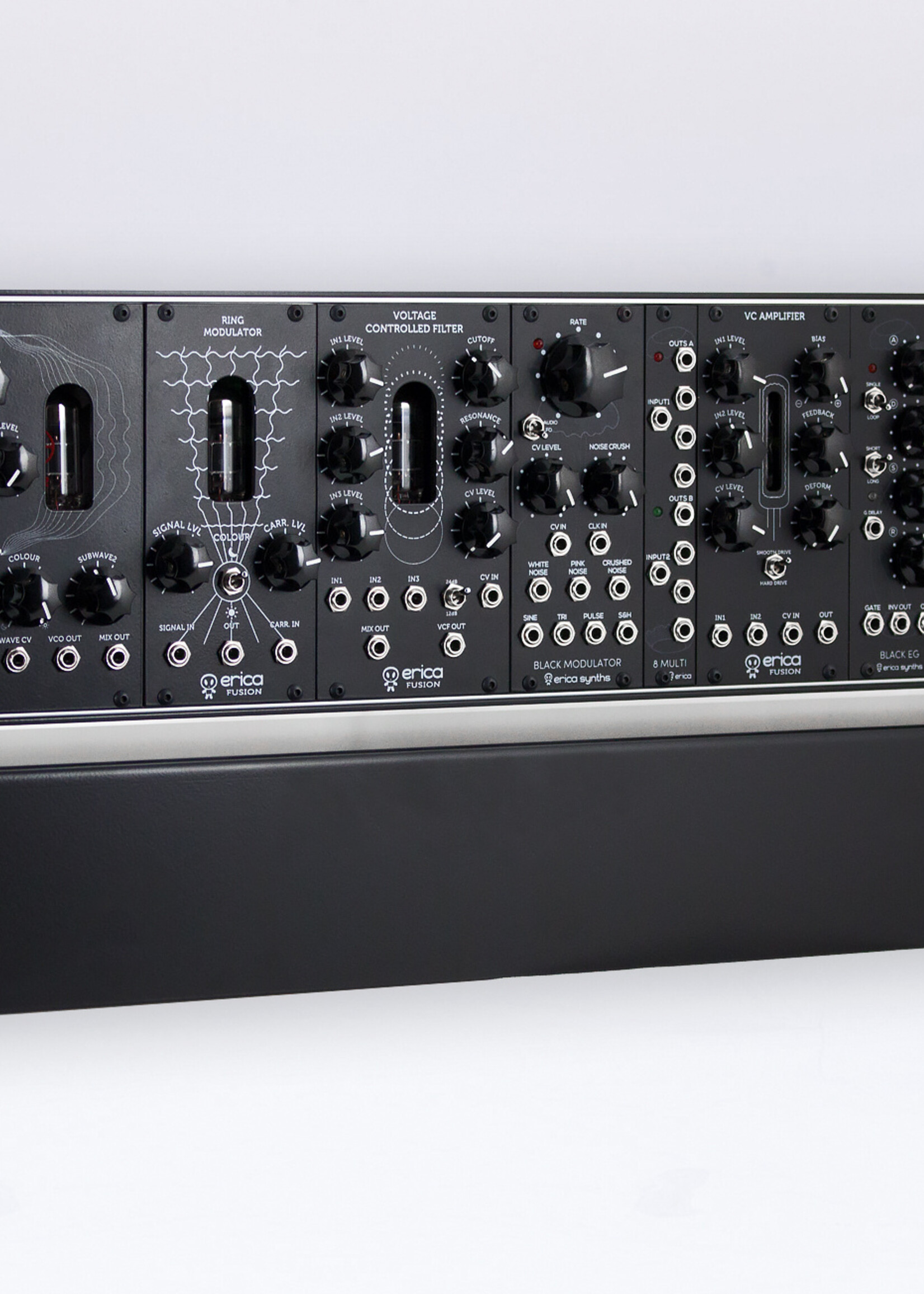 Erica Synths 1x104HP Aluminum Skiff Case with Lid (EU plug)
