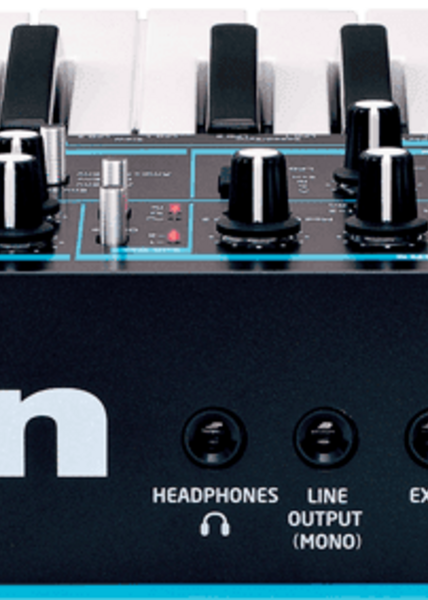 Novation Bass Station 2